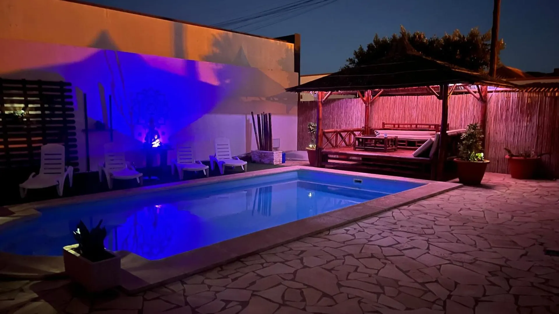 Villa Ingrid. Piscina Exterior. Las Playas Spain